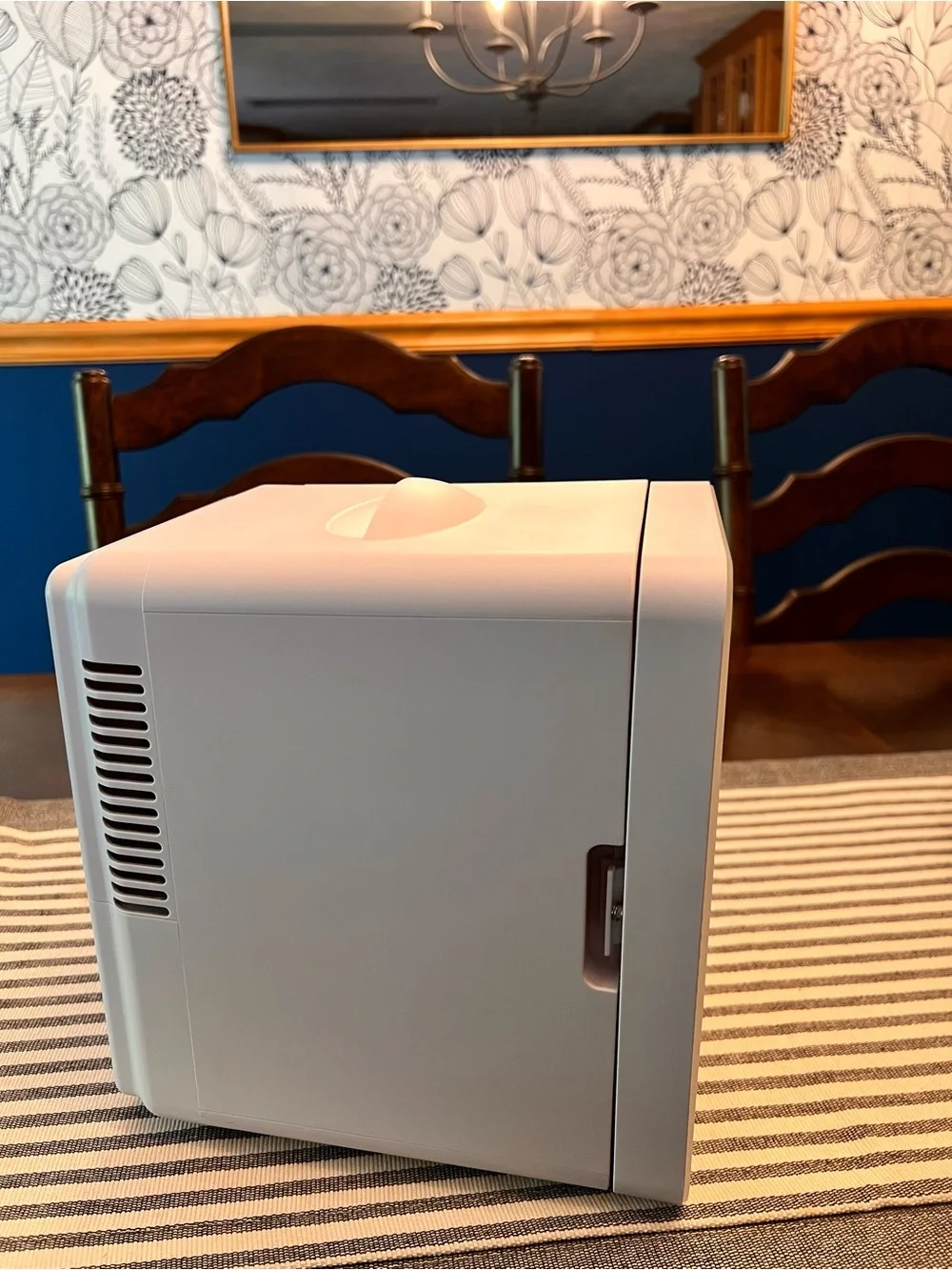 Compact White Marble Mini Fridge